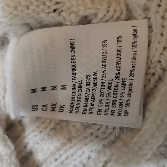 Womens Sweater Bundle - Picture 11 of 15